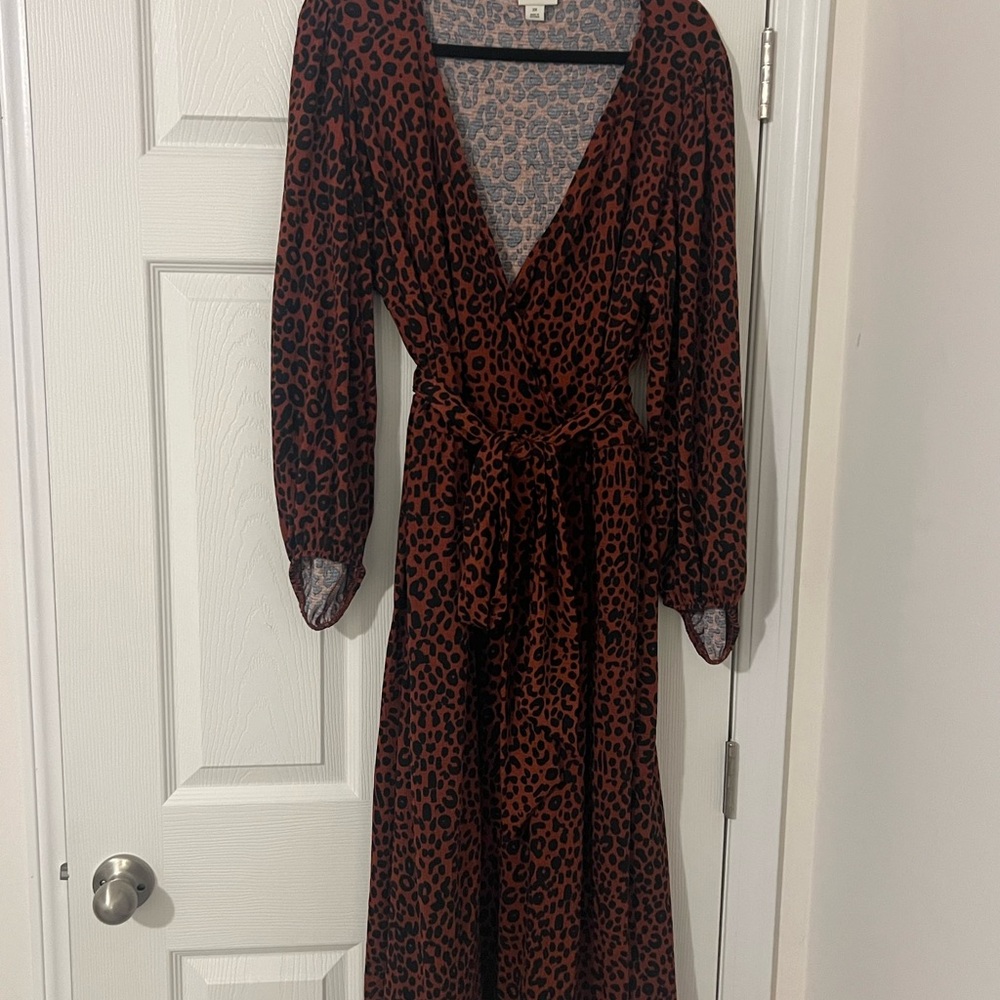 Ava & Viv Long Sleeve Red and Black Leopard Dress